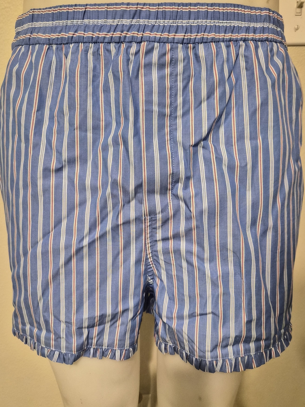 Free Assembly Blue Stripe Ruffled Shorts XXL (20) NWT